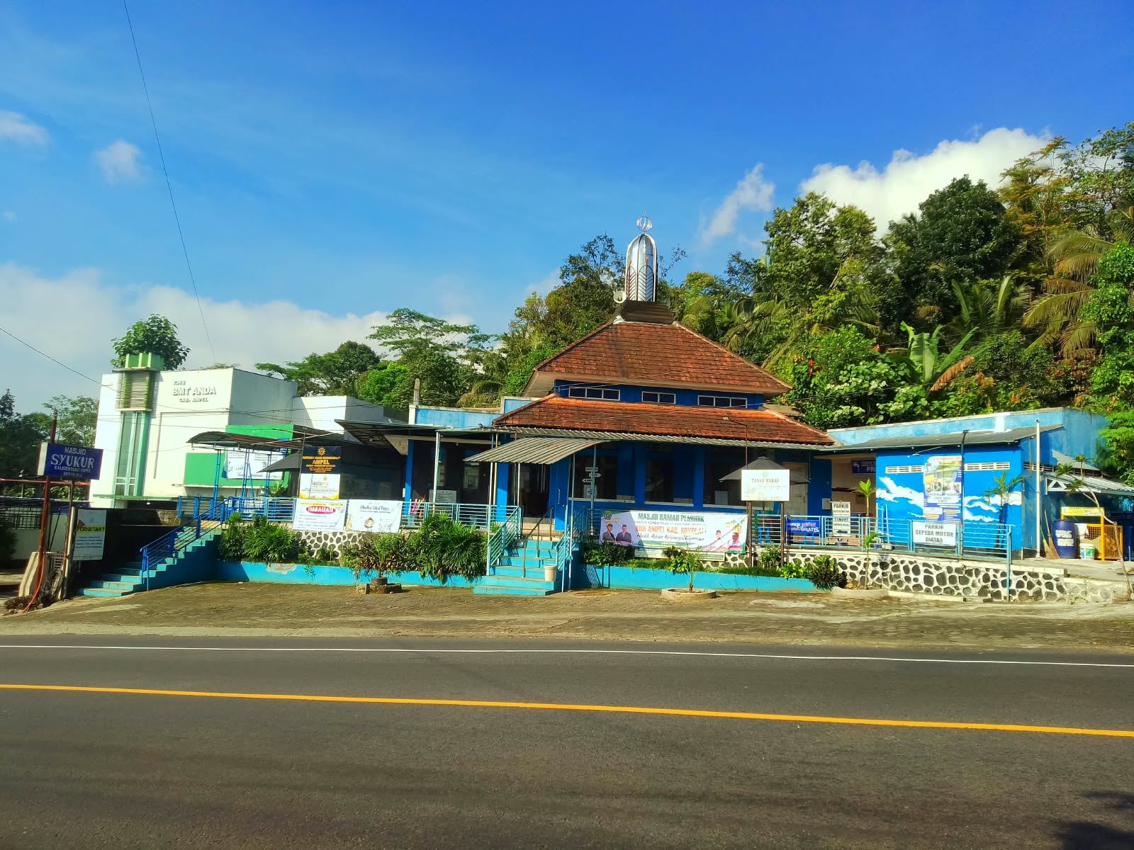 Masjid Syukur Ampel
